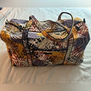 Vera Bradley Quilted Women's Bag